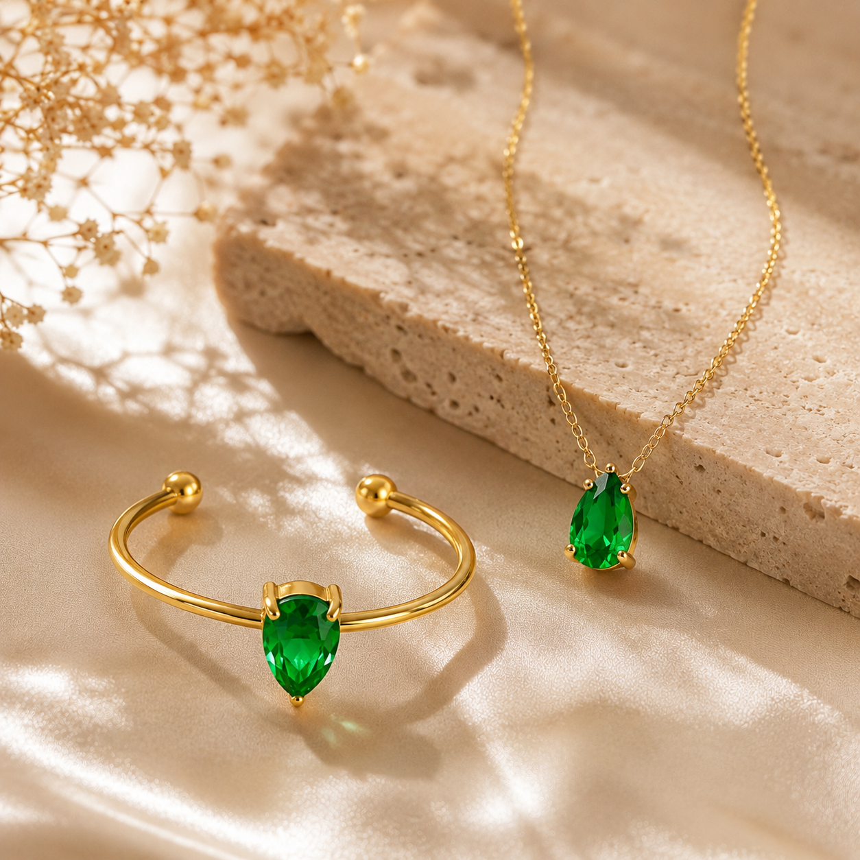 Emerald Whisper Jewelry Set – Necklace & Ring | 18K Gold Plated